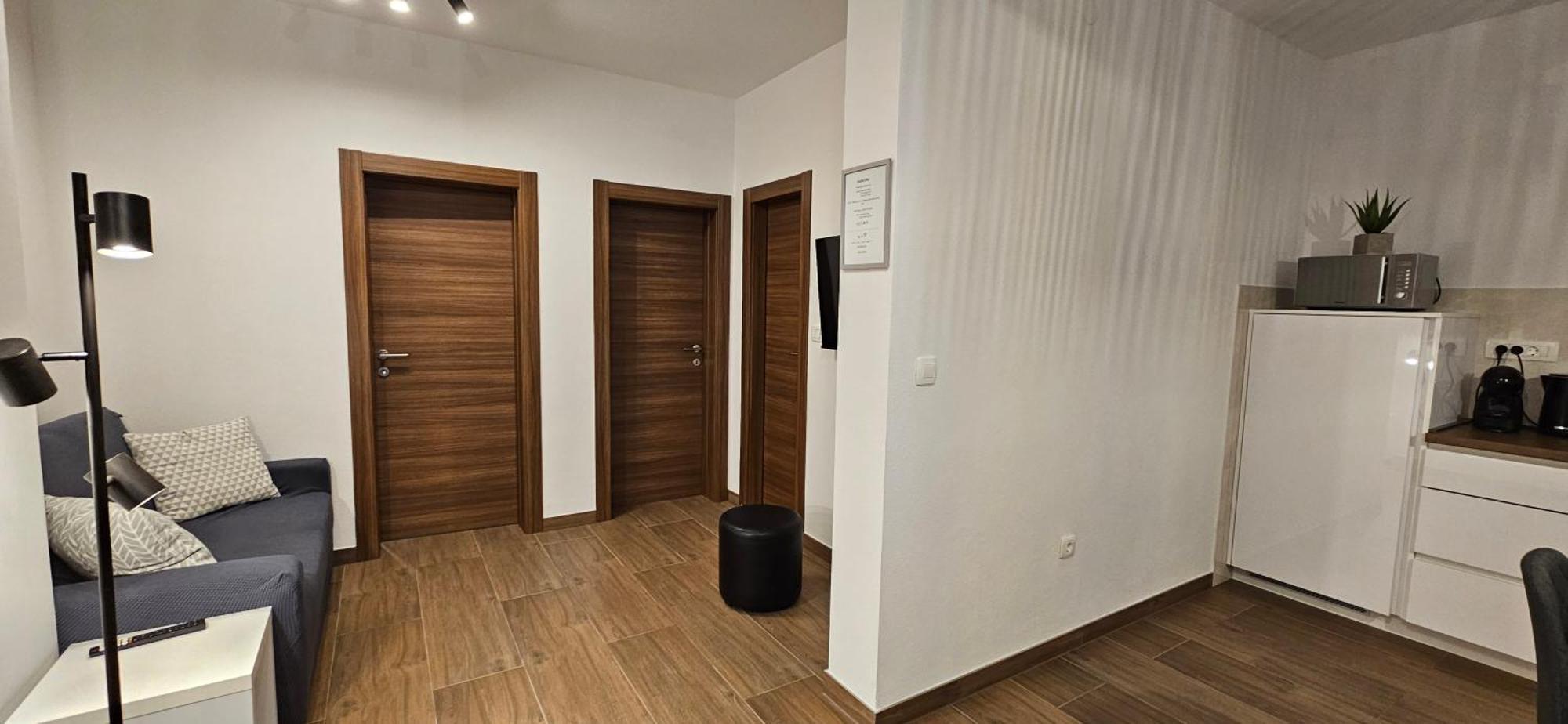 Apartments Huljic Хвар Екстер'єр фото